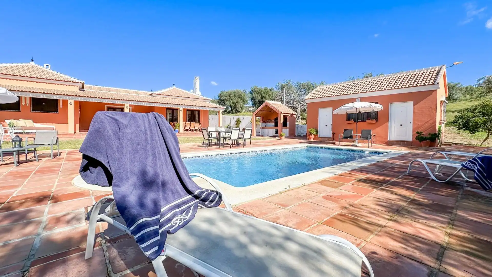Swimming pool of Houses for sale in Almogía  with Air Conditioner, Private garden and Terrace