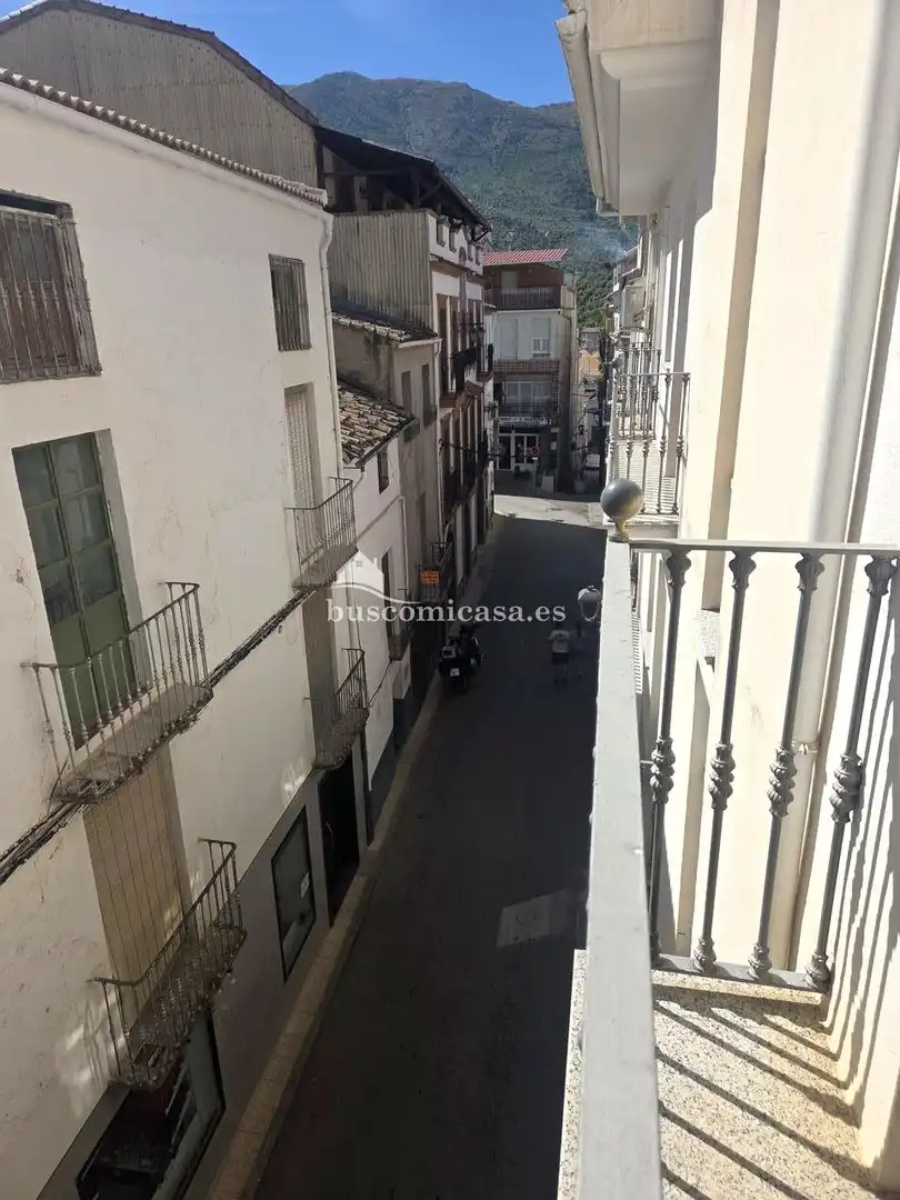 Außenansicht von Wohnung zum Verkauf in Valdepeñas de Jaén mit Balkon