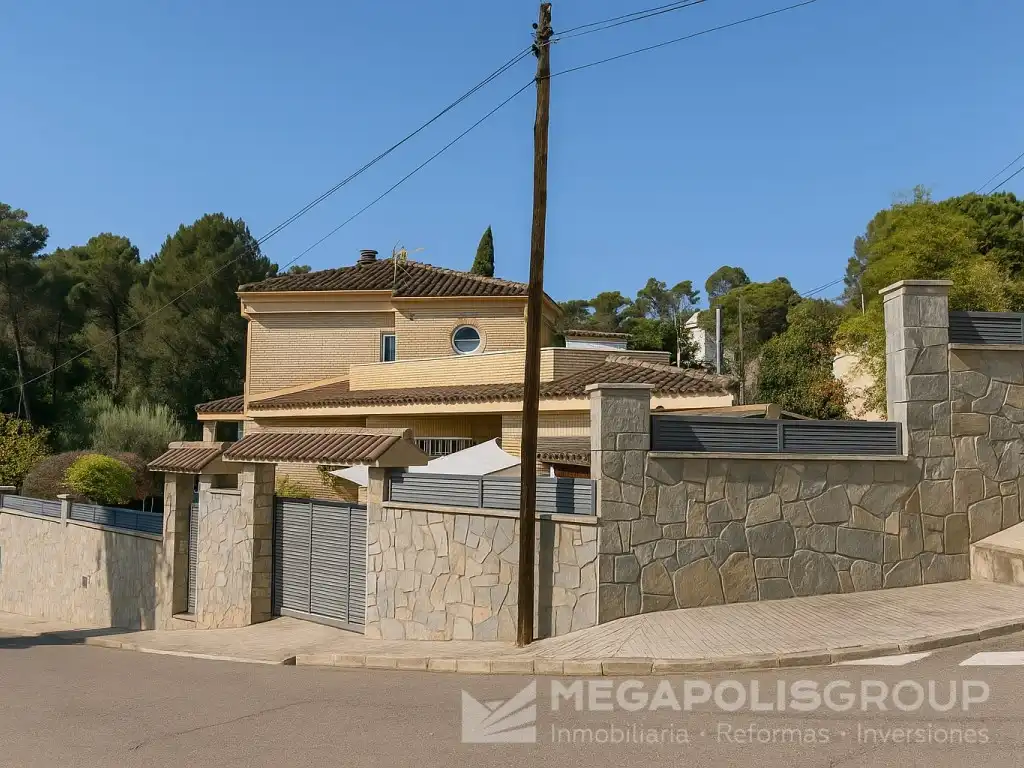 Vista exterior de Casa o chalet en venta en Sant Vicenç Dels Horts con Jardín privado, Terraza y Piscina