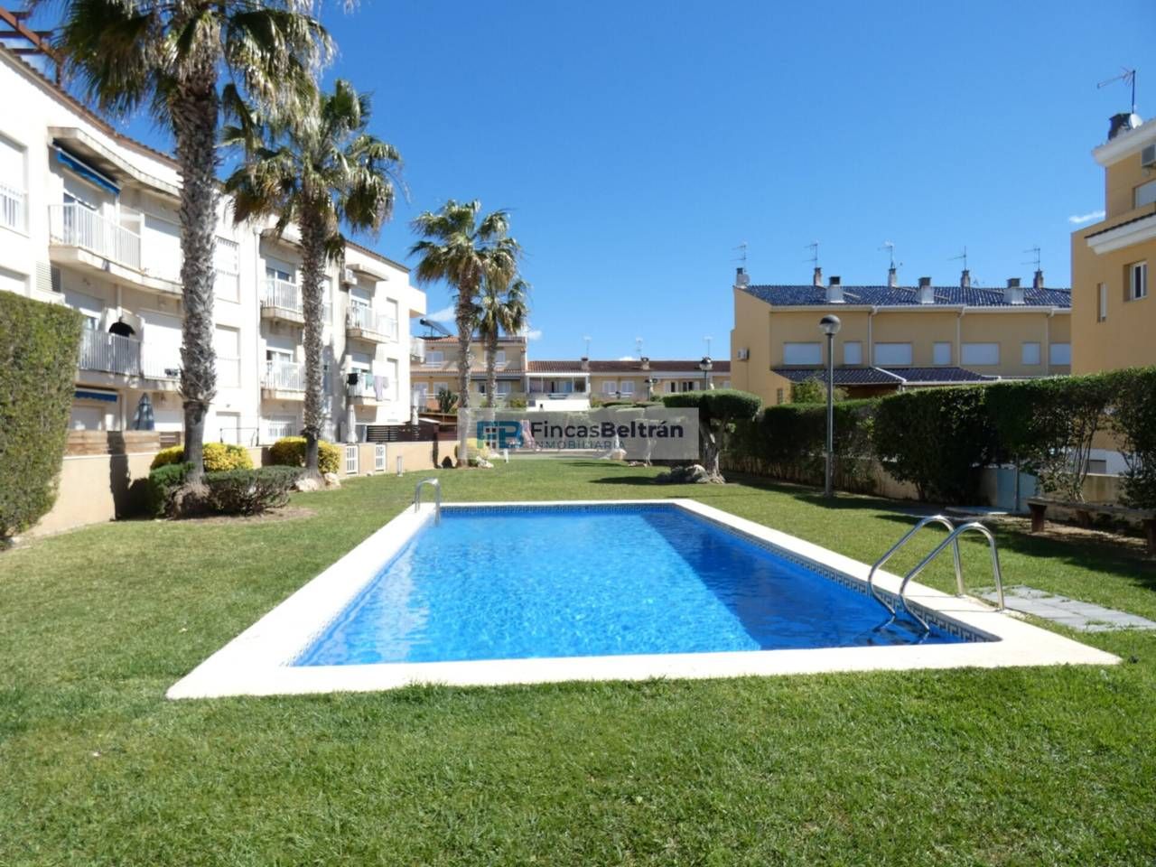 Swimming pool of Apartment for sale in Benicarló  with Air Conditioner, Storage room and Furnished