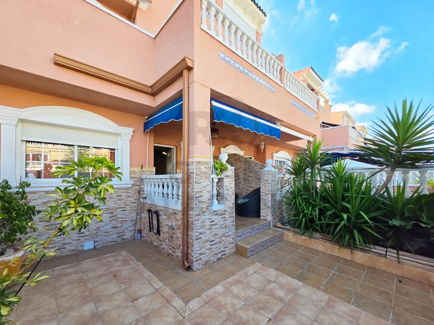 Bungalow mit Garten zum Verkauf in ZARAGOZA