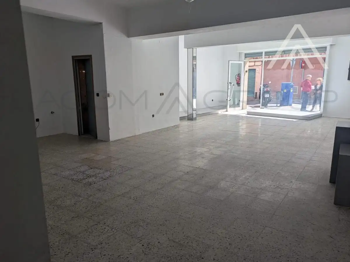 Local comercial en venda a Centre, imagen 4