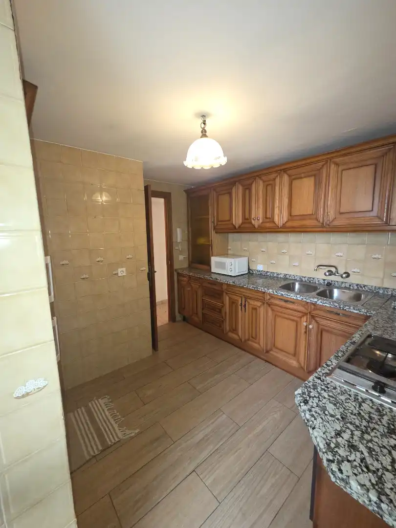 Kitchen of Flat for rent in Badajoz  with Air Conditioner, Terrace and Furnished