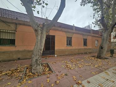 Haus mit Garten zum Verkauf in Calle Ronda Fiscal
