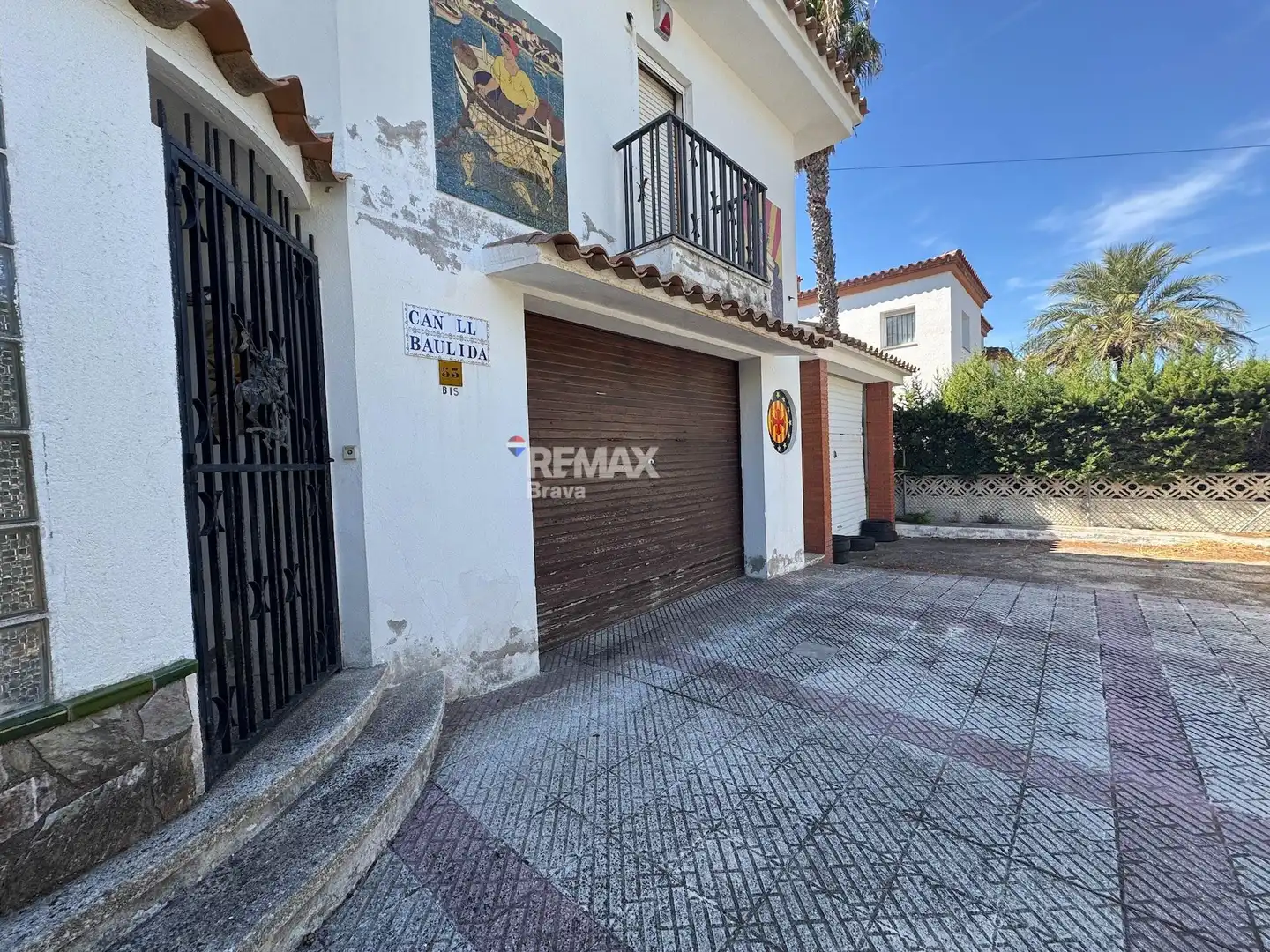 Exterior view of Houses for sale in Roses  with Terrace and Swimming Pool