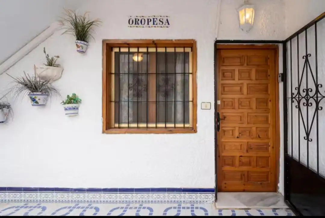 Bungalow with terrace for sale in Calle LAS PALMAS