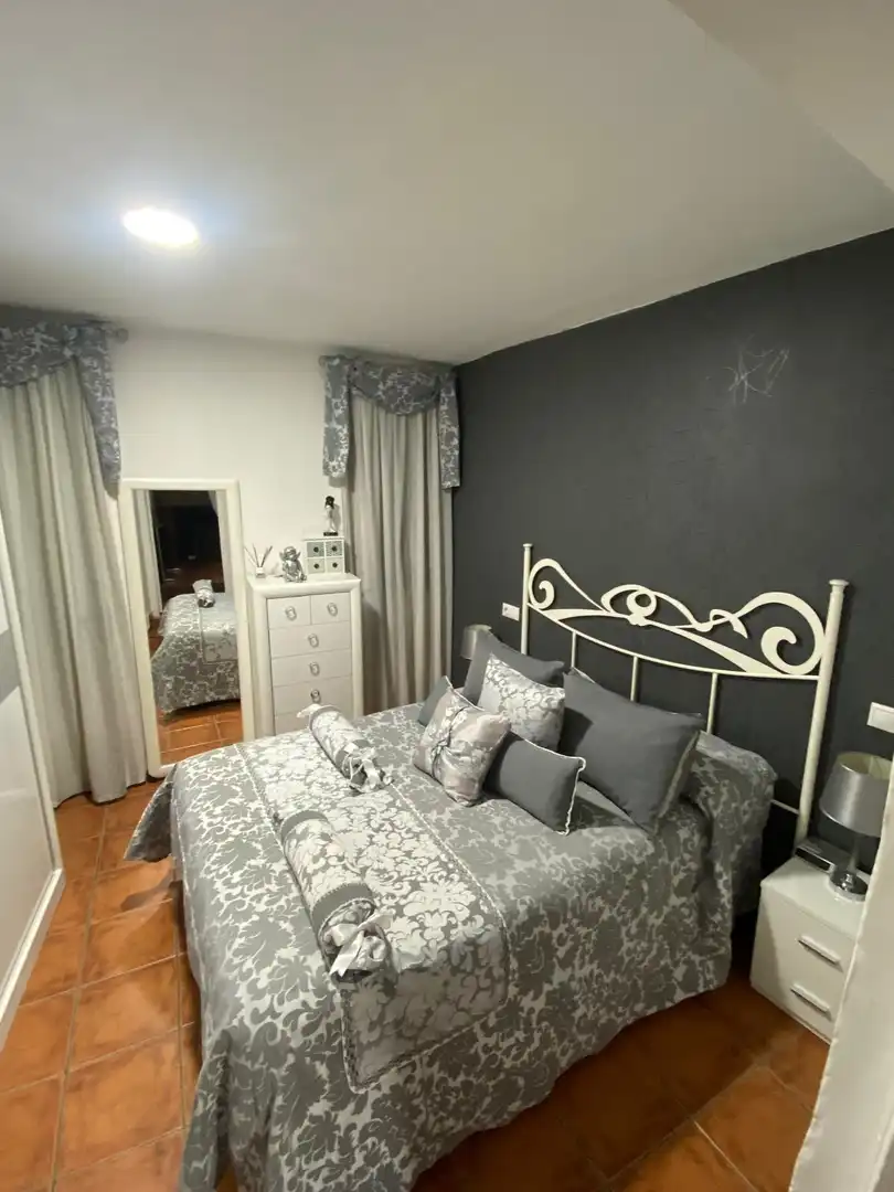 Casa adosada en venta en Rus