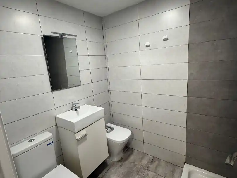 Piso con ascensor en venta en Dr jaume peyri 9, imagen 3