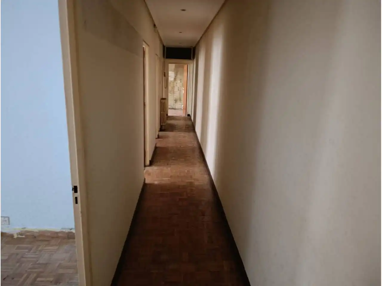 Piso en venta en León Capital  con Calefacción, Terraza y Trastero