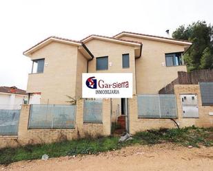 Vista exterior de Casa o xalet en venda en Orusco de Tajuña