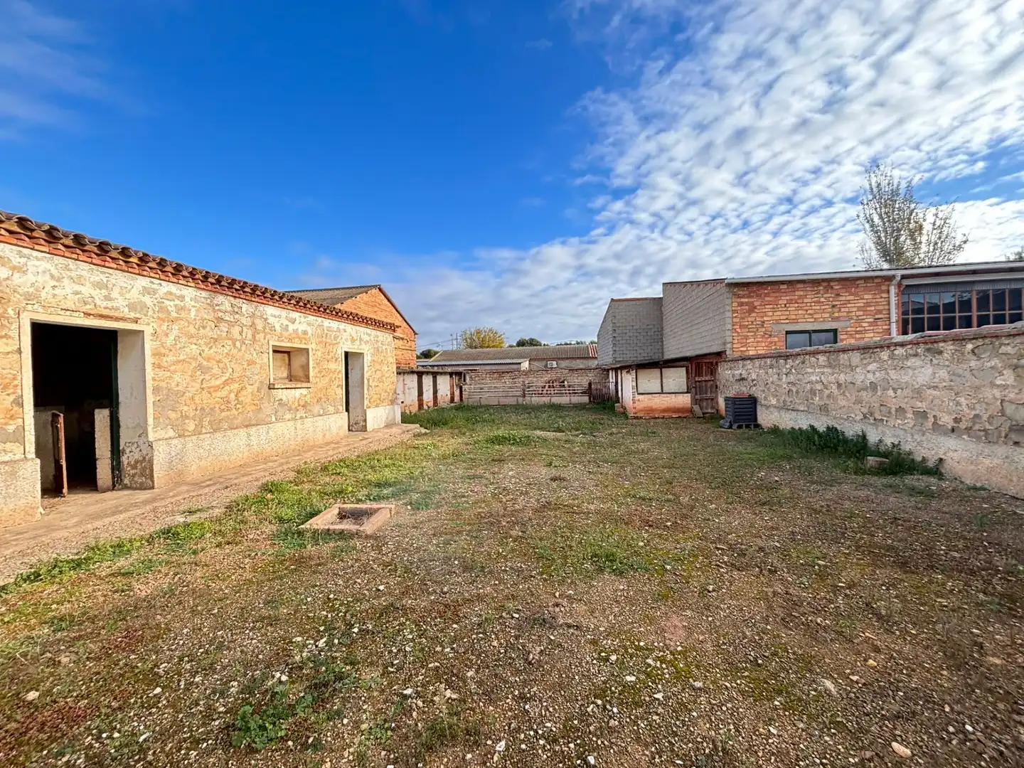 Casa o chalet en venta en Sariñena con Jardín privado