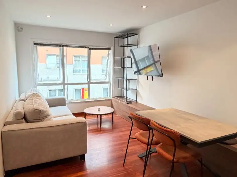 Sala de estar de Piso de alquiler en Oroso con Parquet, Amueblado y Horno