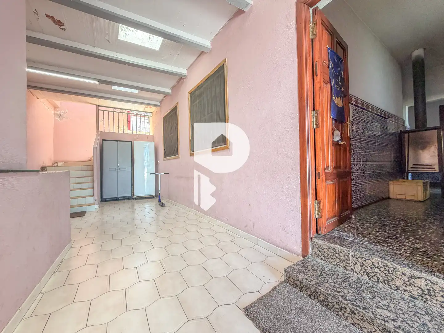 Haus oder Chalet zum Verkauf in Sant Vicenç Dels Horts mit Terrasse, Abstellraum und Fernseher