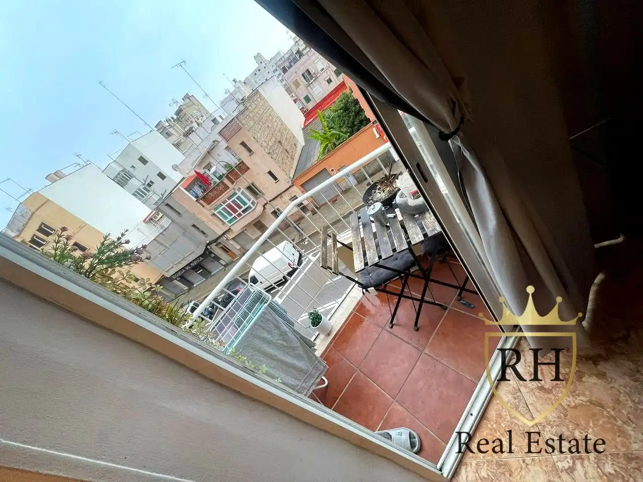 Terraza de Piso en venta en  Palma de Mallorca con Aire acondicionado y Balcón