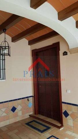 Casa-chalet en Venta en Centro