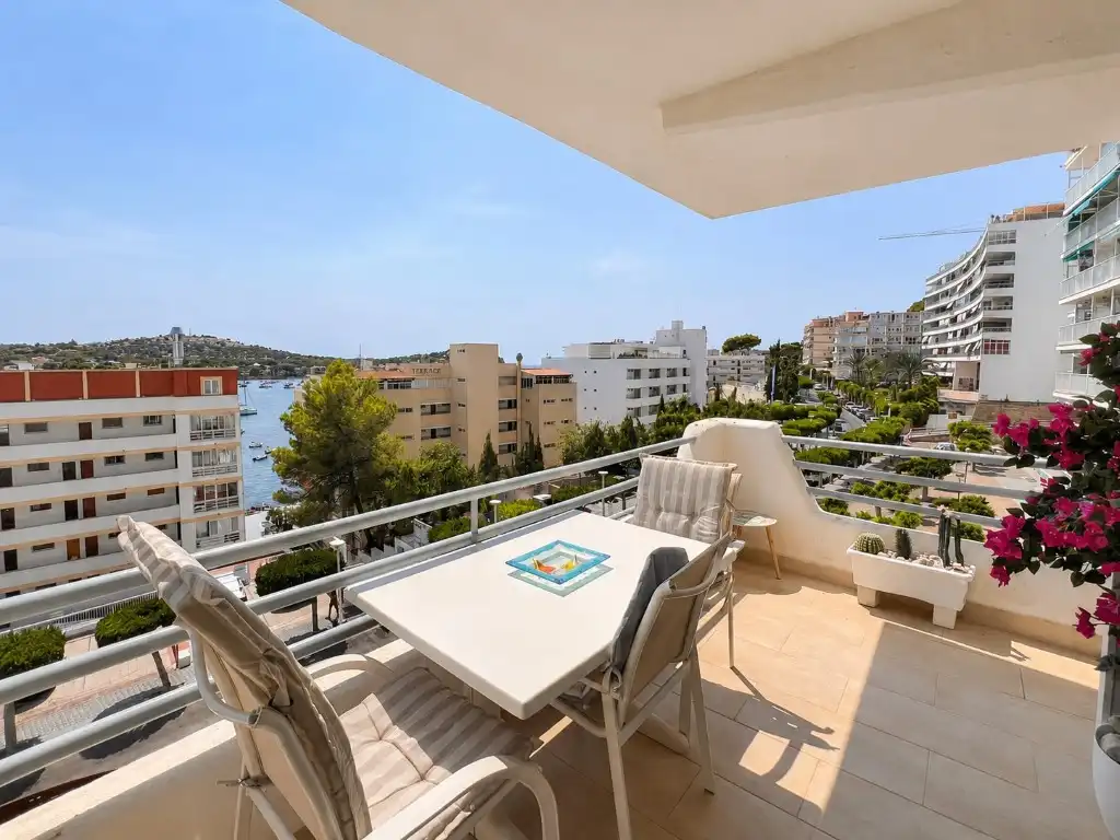 Balcony of Apartments for rent in Calvià  with Air Conditioner, Heating and Terrace