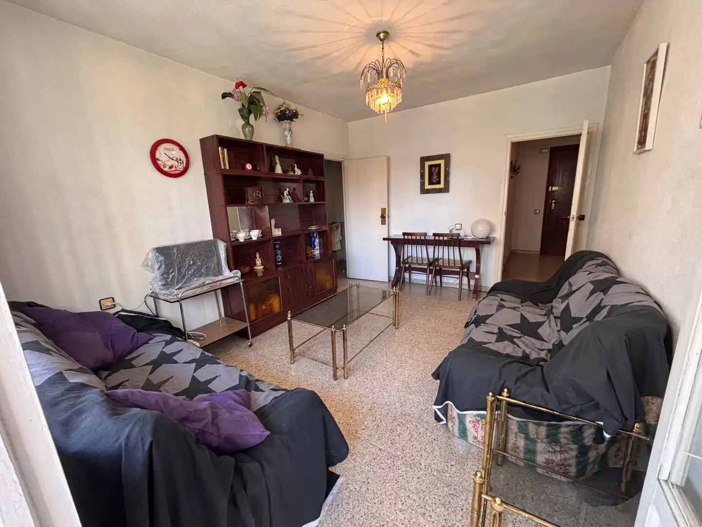 Sala d'estar de Pis en venda en Alicante / Alacant amb Moblat i Balcó