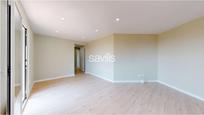 Bedroom of Apartment for sale in  Barcelona Capital  with Balcony
