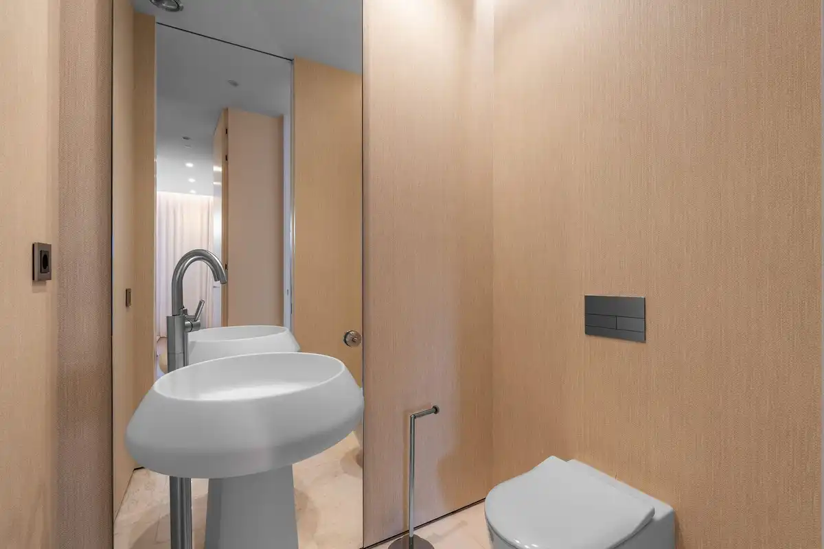 Bany de Apartament de lloguer en Marbella amb Aire condicionat, Calefacció i Terrassa