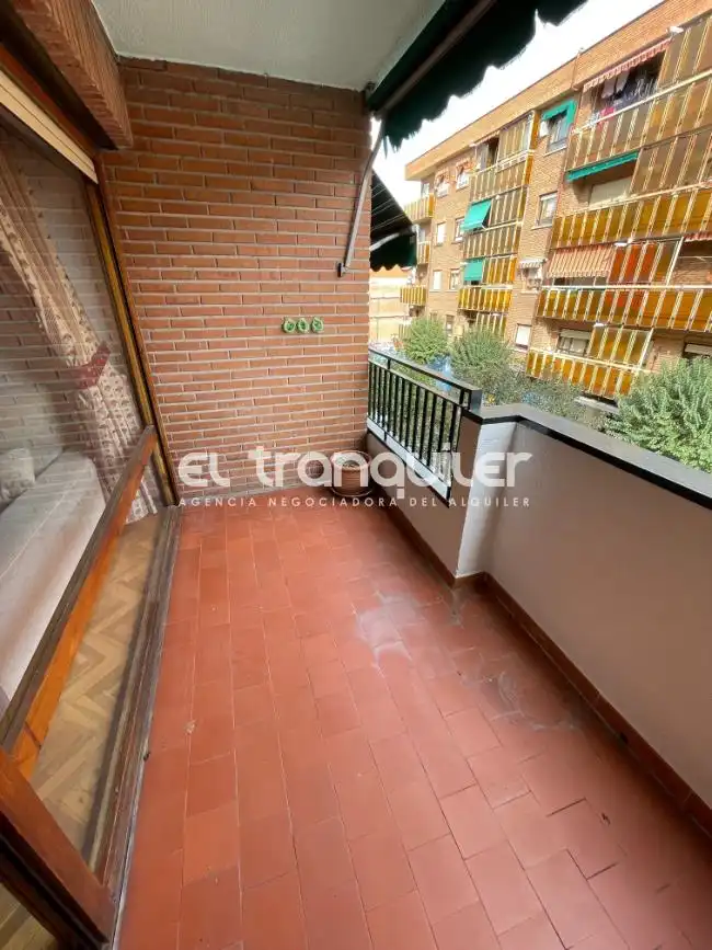 Balcony of Flat for rent in Leganés  with Parquet flooring, Terrace and Furnished