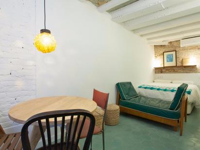 Study to rent in Sant Pere, Sta. Caterina i la Ribera