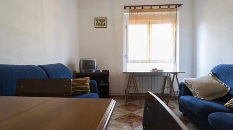 Foto 3 de Apartamento de alquiler en Vidal, Salamanca Capital