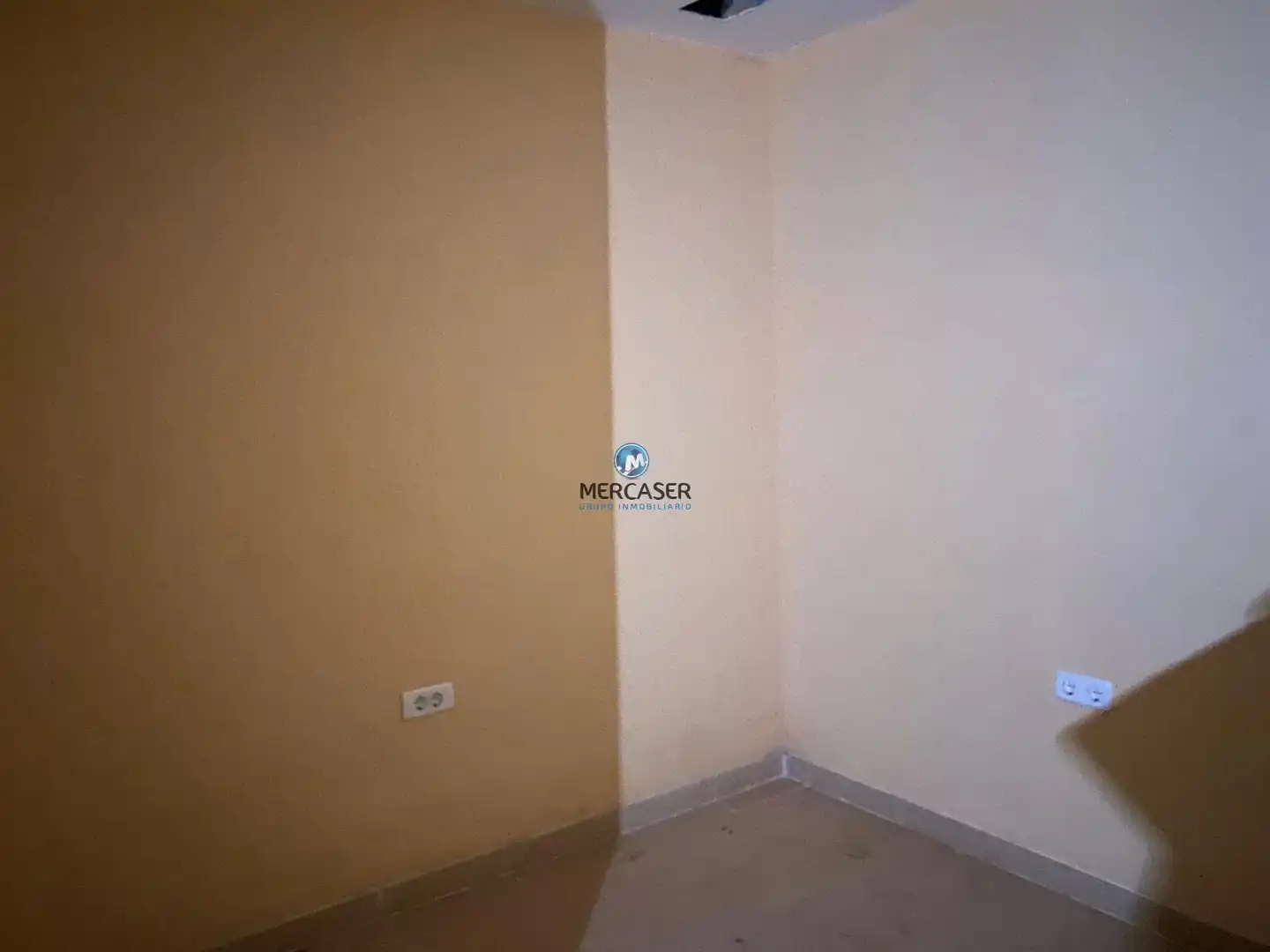 Local comercial en venda a Torres de la Alameda, imagen 16