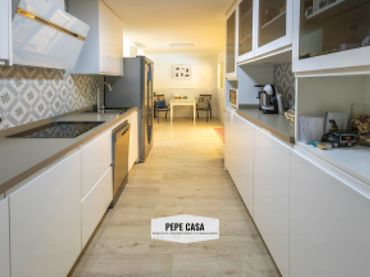 Casa con piscina in vendita a Calle Concejal Baldomero Falcón Castillo