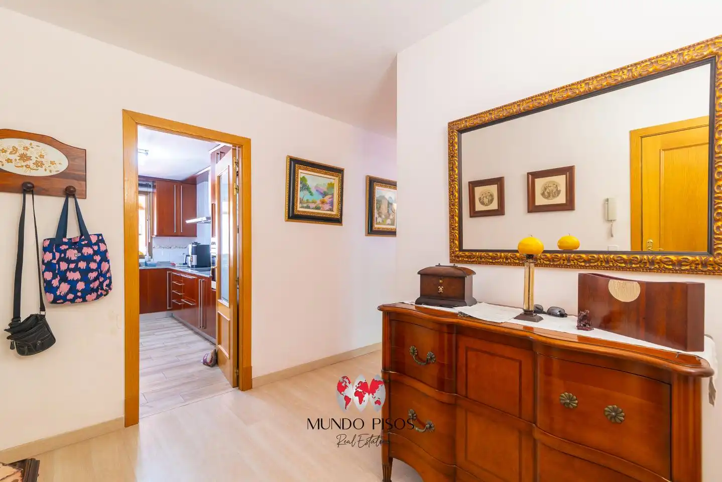 Flat for sale in  Palma de Mallorca  with Air Conditioner, Heating and Parquet flooring