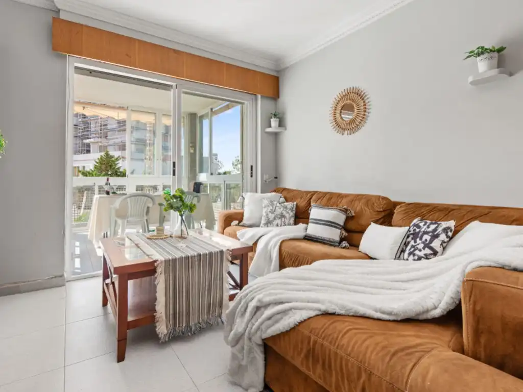 Living room of Apartments for sale in Playa Muchavista