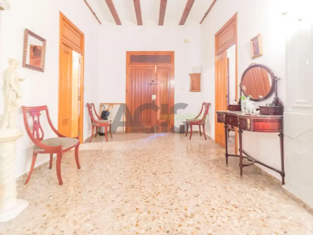 Casa o chalet en venta en L'Alcúdia con Terraza y Balcón