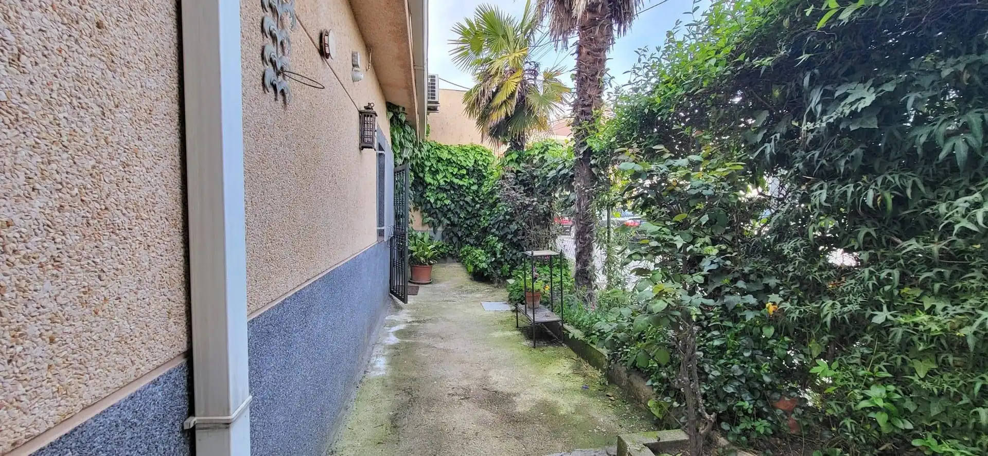 Vista exterior de Casa o chalet en venta en Madrid con Aire acondicionado, Jardín privado y Terraza