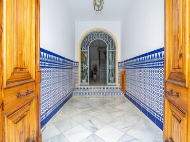 House with balcony for sale in Vejer