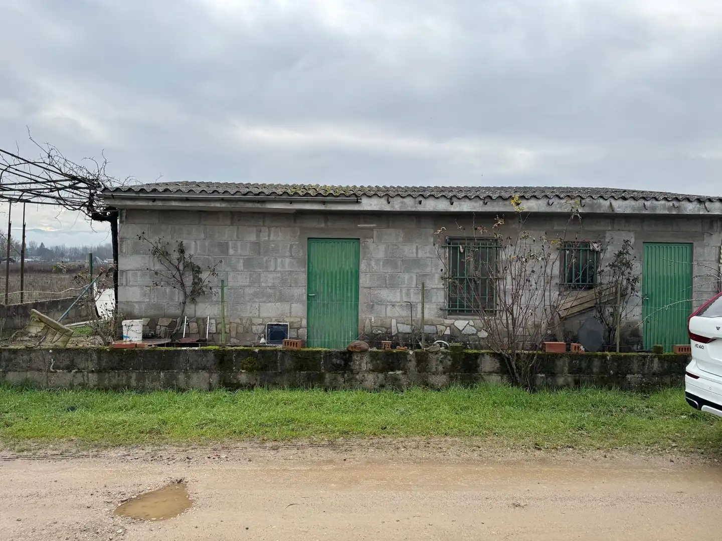 Vista exterior de Finca rústica en venda en Camponaraya amb Calefacció i Jardí privat