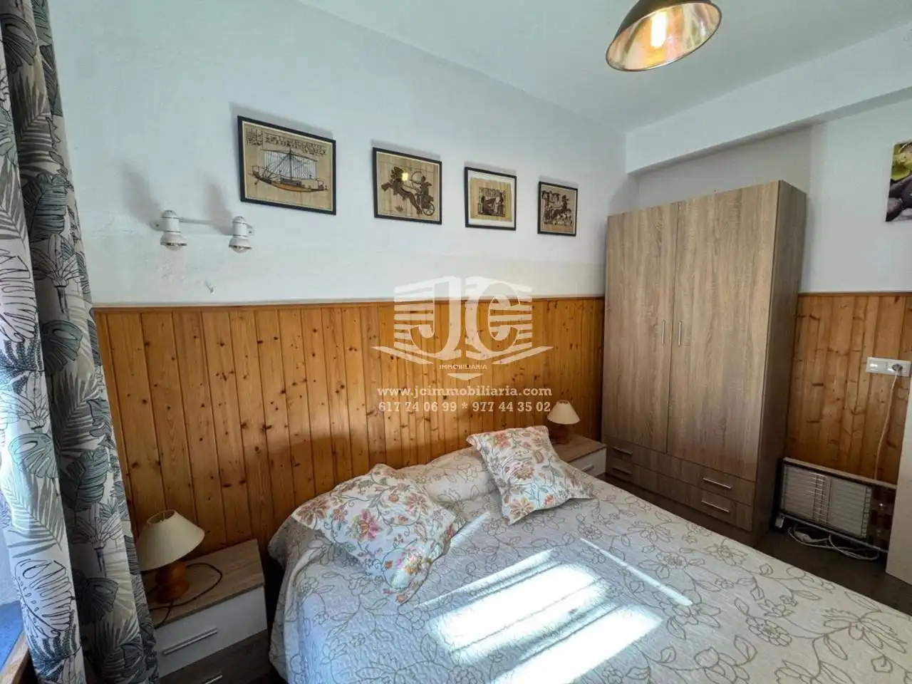 Dormitori de Casa o xalet en venda en Tortosa amb Aire condicionat, Jardí privat i Parquet