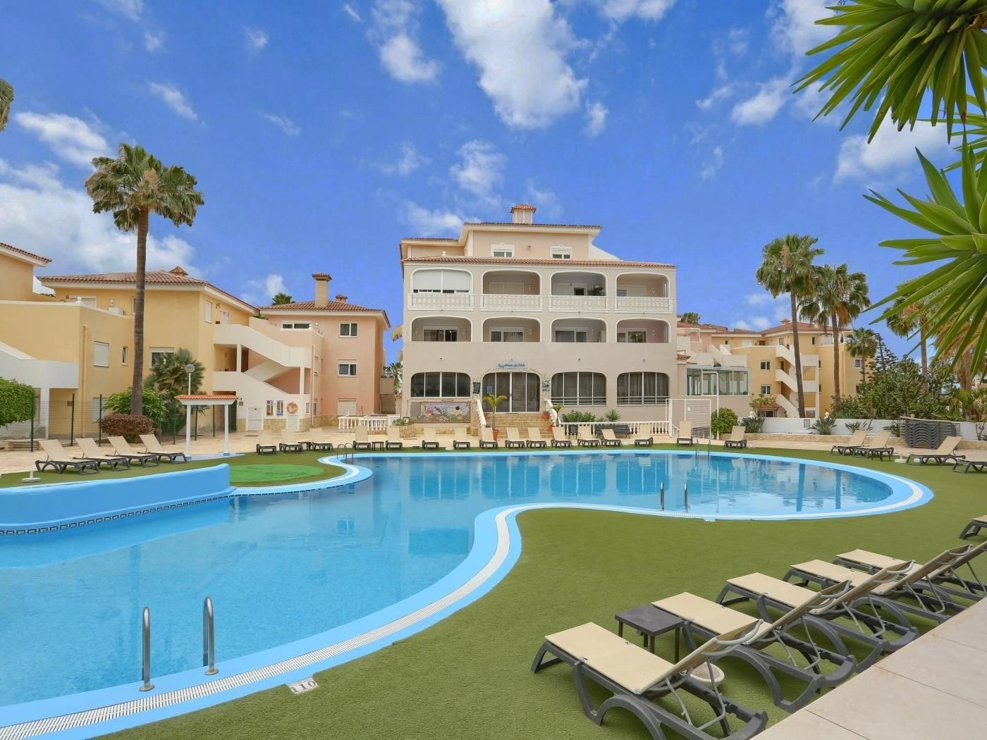 Exterior view of Flat to rent in Arona  with Terrace and Community pool