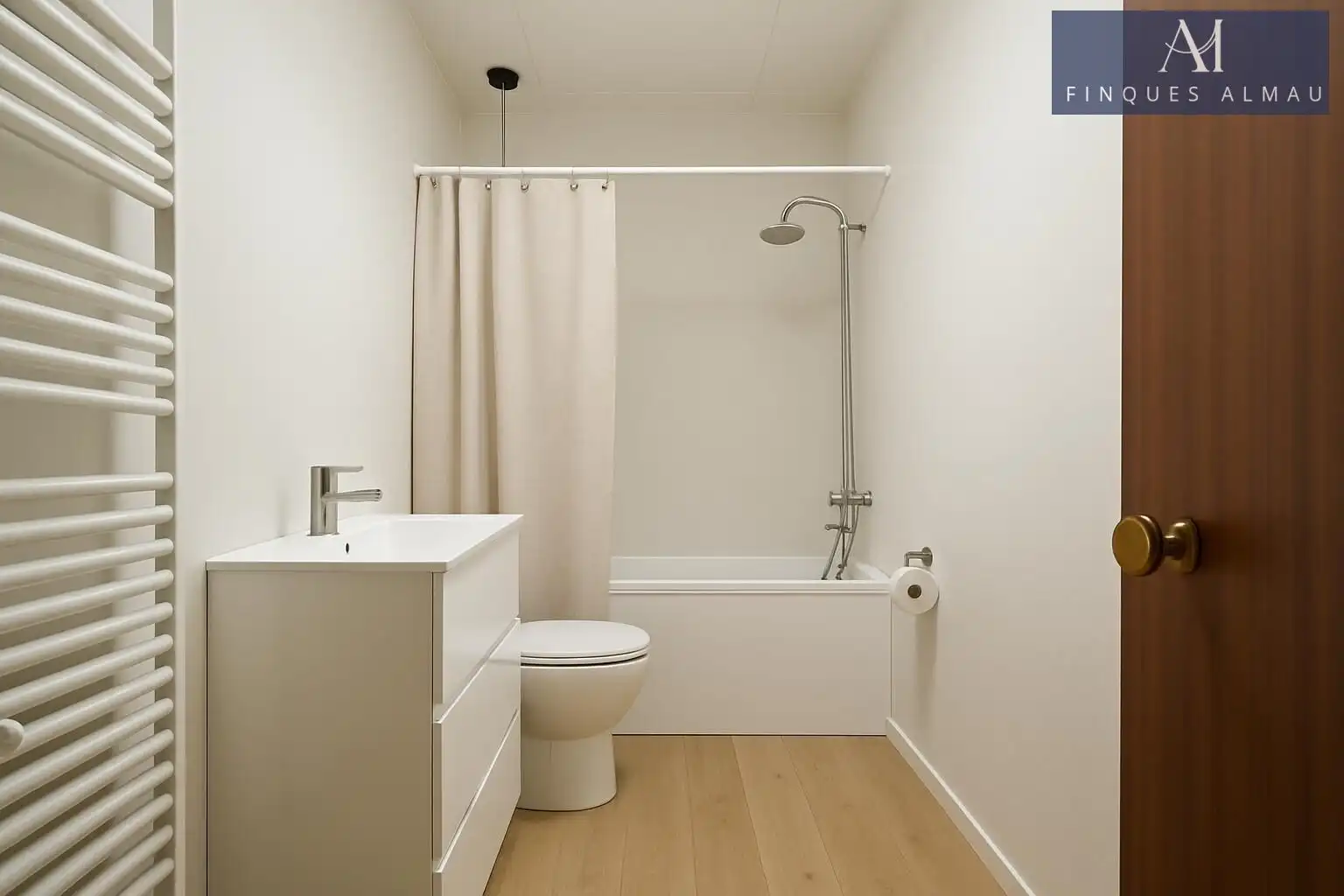 Baño de Casa o chalet en venta en Sant Pere de Ribes con Calefacción, Jardín privado y Trastero