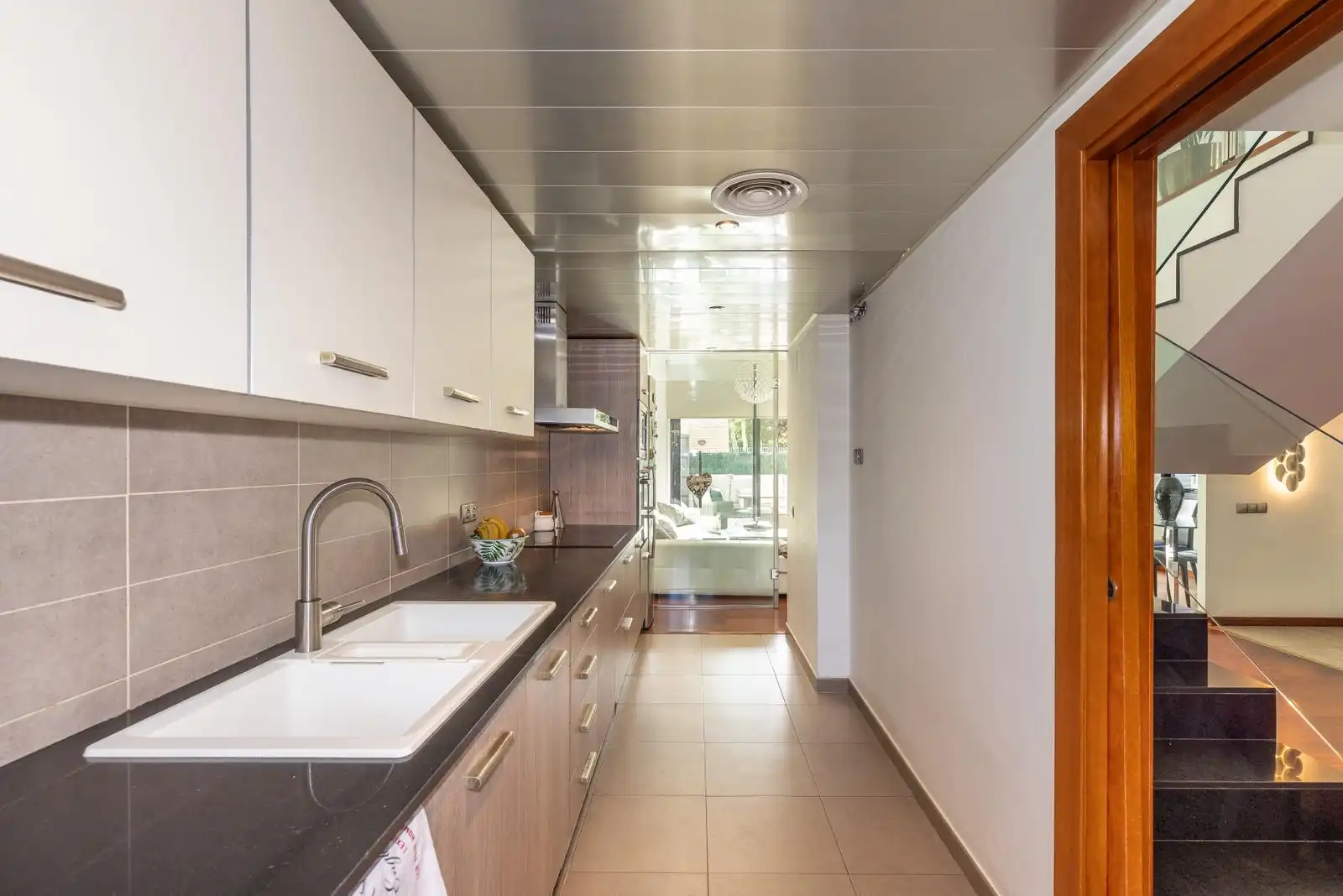 Cocina de Casa adosada en venta en Cambrils con Aire acondicionado, Calefacción y Jardín privado