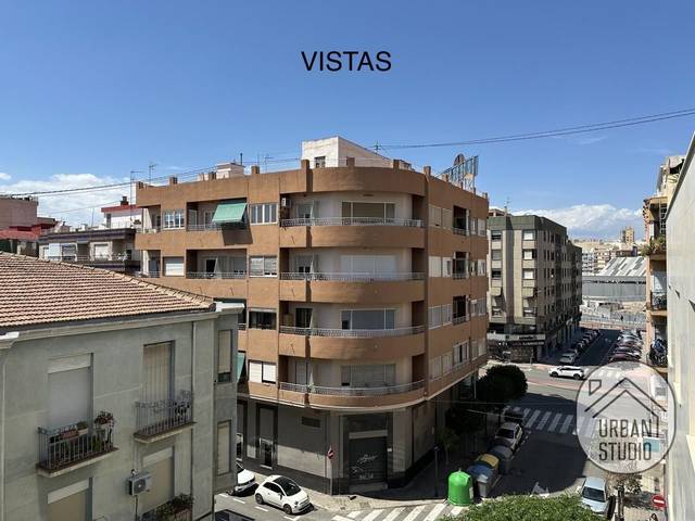 Piso en Venta en Carrer Alona en Benalúa
