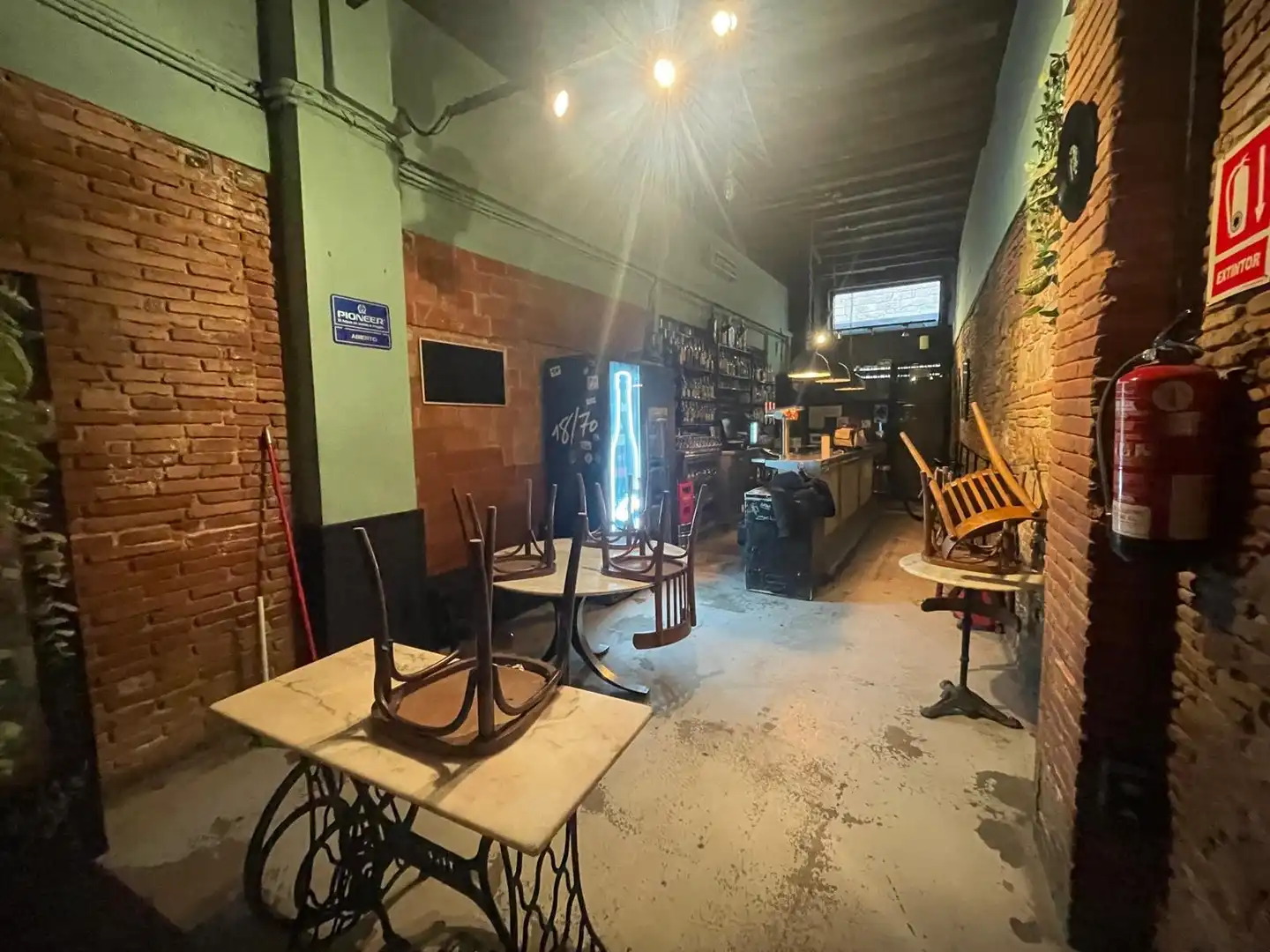 Local comercial en traspaso en Ciutat Vella, imagen 7