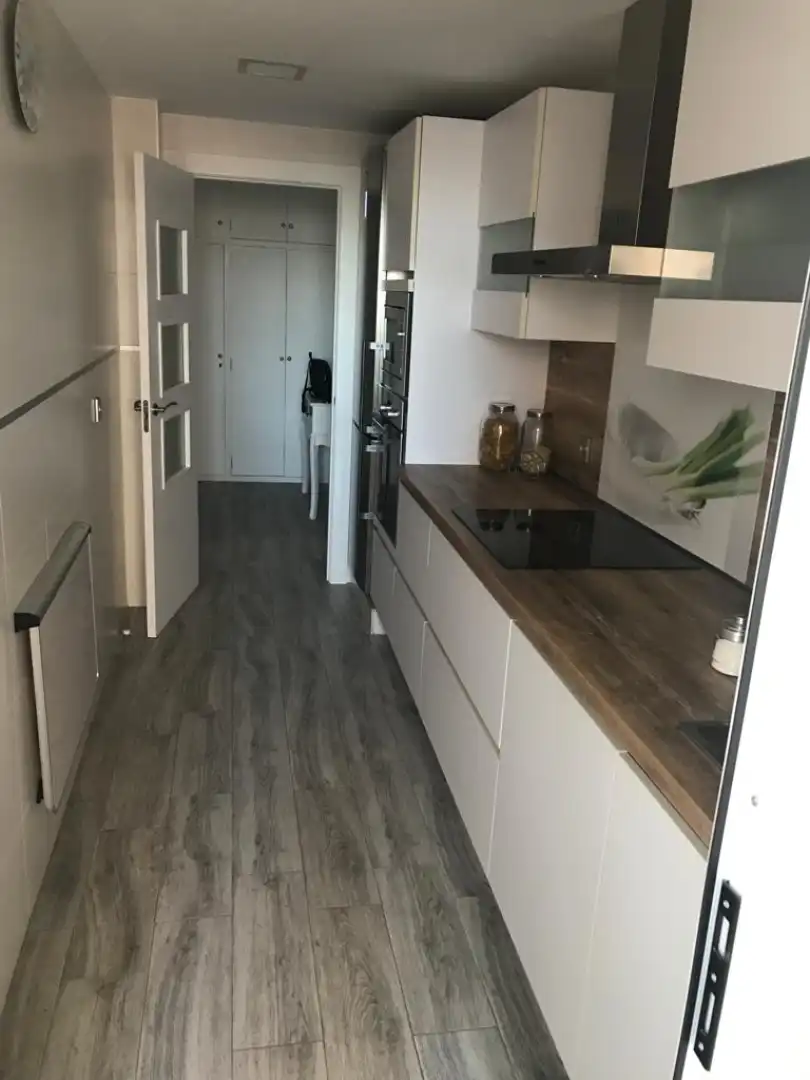 Cocina de Piso en venta en Melilla con Aire acondicionado, Terraza y Amueblado