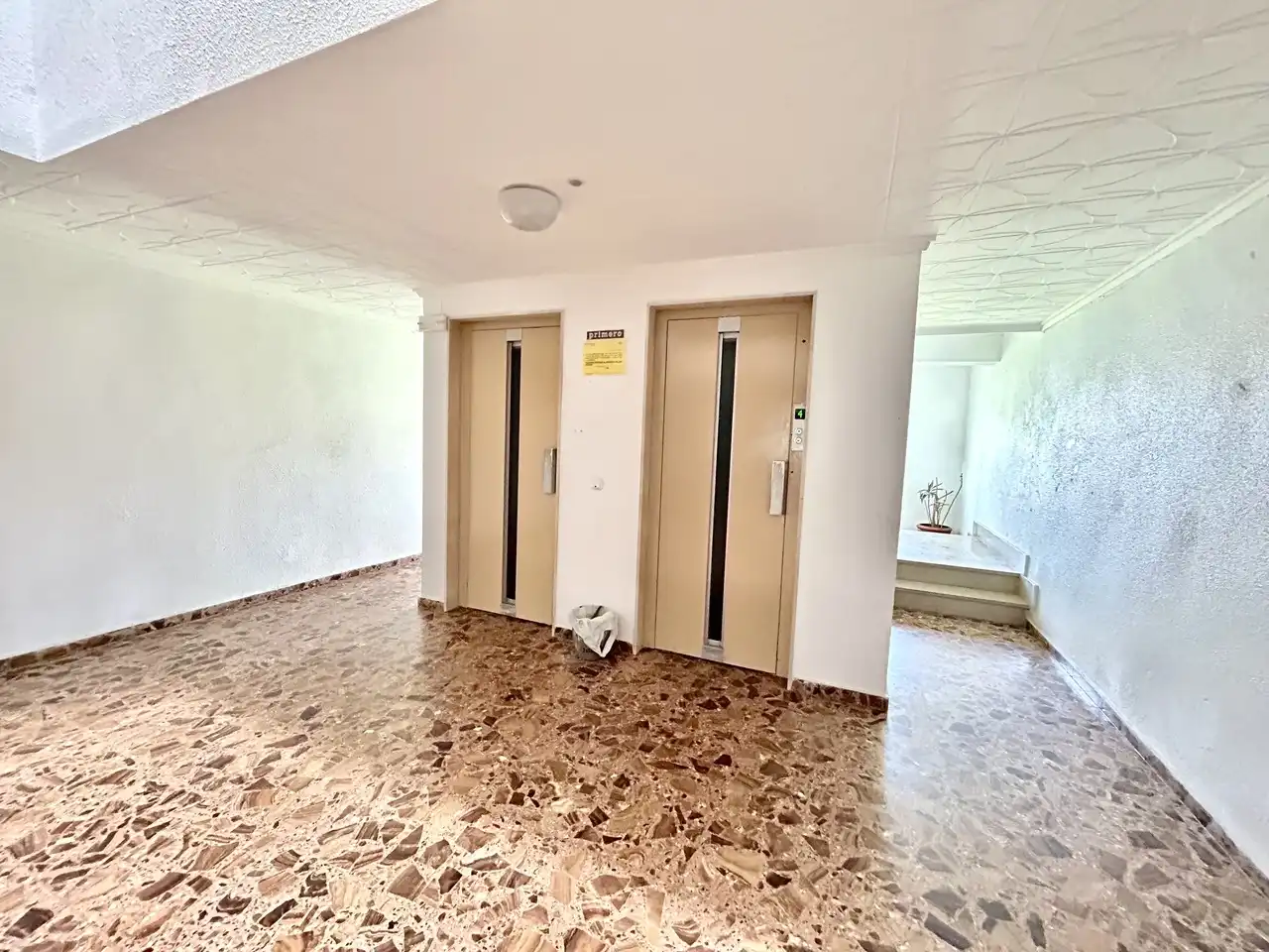 Ground floor for sale in Orihuela  with Air Conditioner, Swimming Pool and Oven