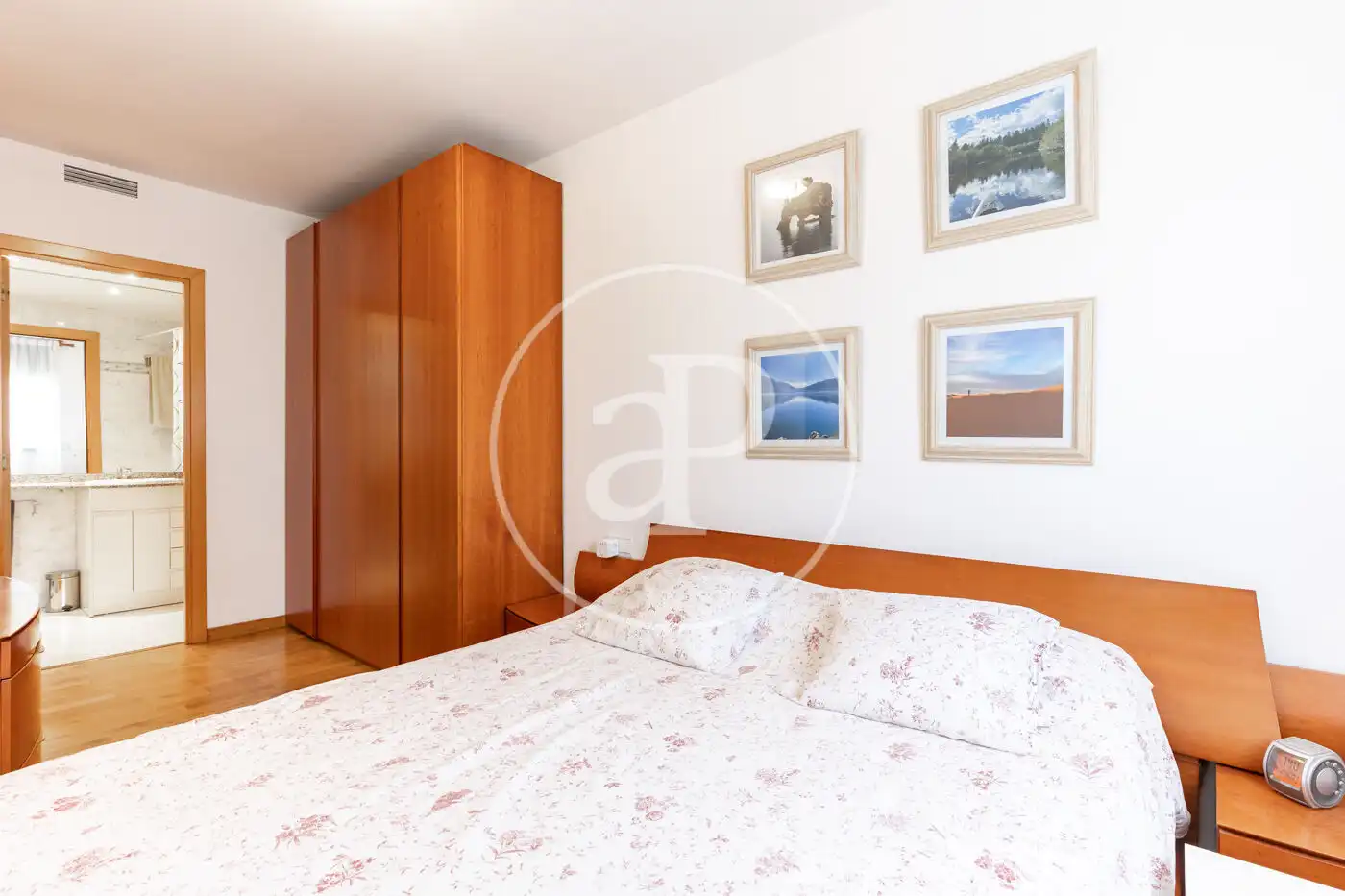 Bedroom of Flat for sale in Sant Cugat del Vallès  with Air Conditioner, Heating and Terrace