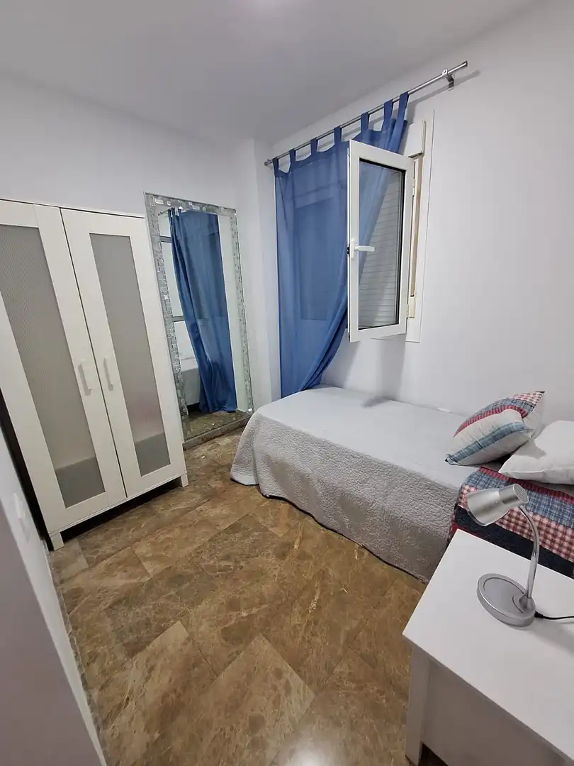 Appartamento con ascensore in affitto a Calle Gibraltar, imagen 13