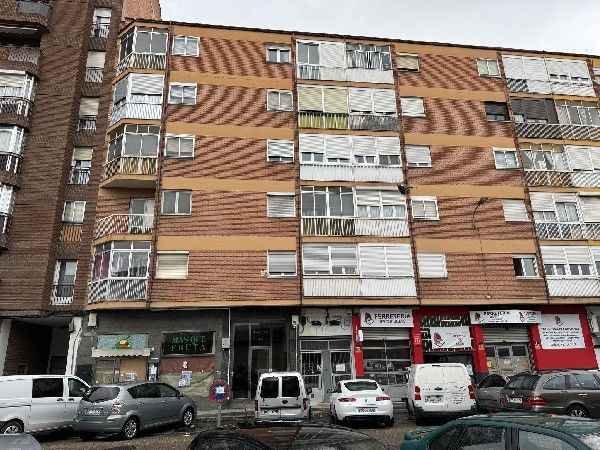 Piso en venta en Arca Real, Delicias