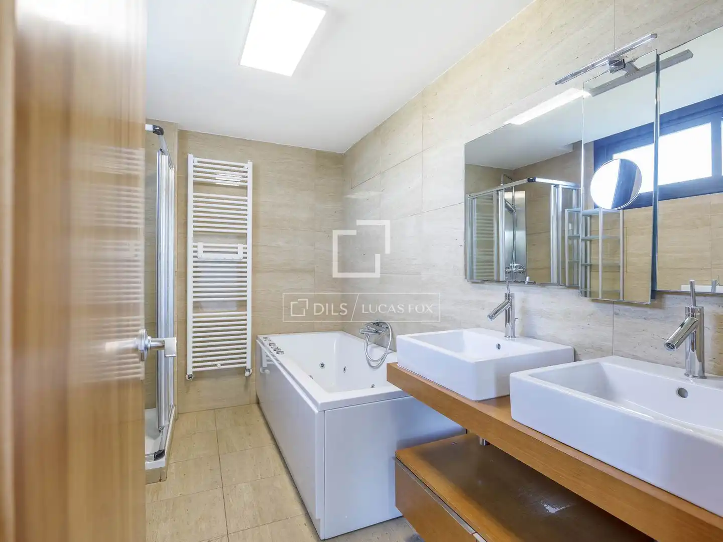 Baño de Casa o chalet de alquiler en San Antonio de Benagéber con Aire acondicionado y Piscina