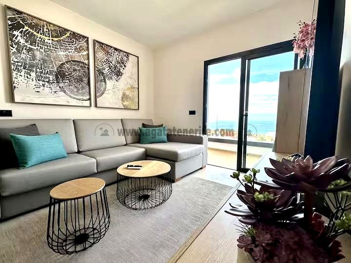 Living room of Flat for sale in Puerto de la Cruz  with Terrace, Storage room and Swimming Pool