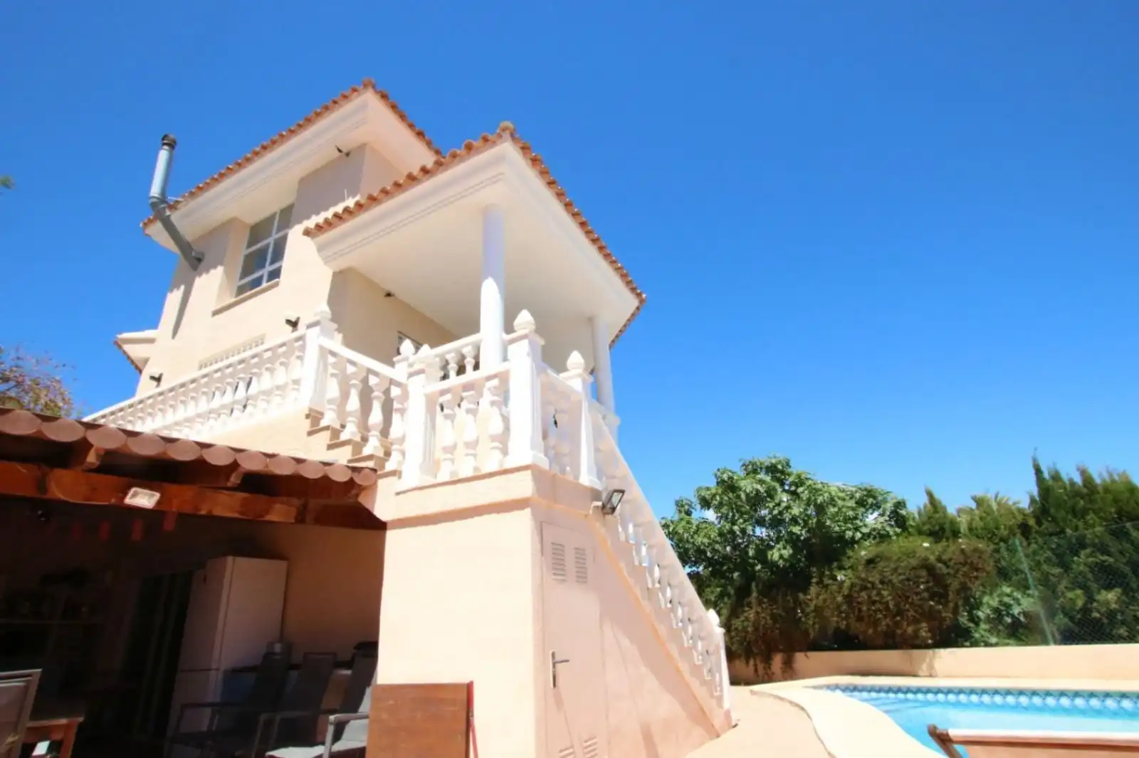 Exterior view of Houses for sale in L'Alfàs del Pi  with Air Conditioner, Heating and Private garden