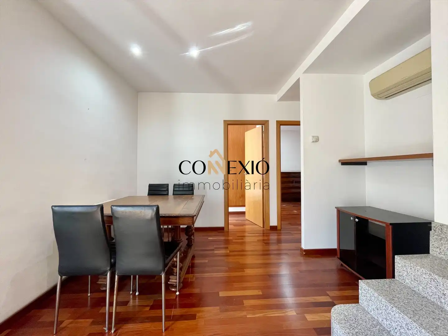 Appartamento con terrazza in vendita a Centre - Barri Vell, imagen 4