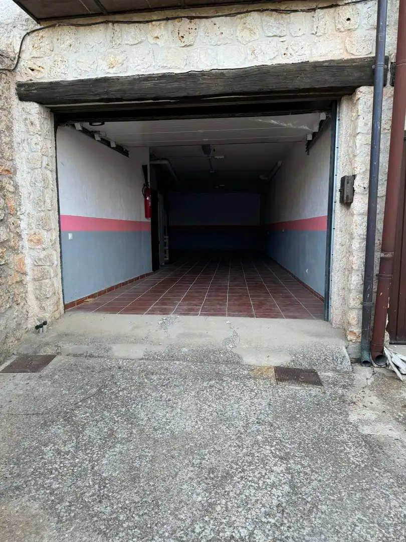 Parking of Detached homes for sale in Alocén  with Heating, Storage room and Balcony